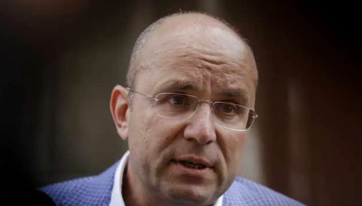 Concluziile lui Cozmin Gușă, după nominalizarea lui Eugen Tomac: „Nicușor a priceput că-și poate permite (aproape) orice, joacă dur și eficient!”