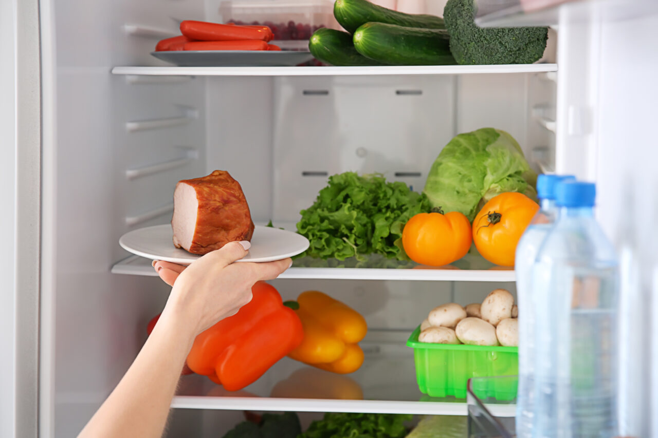 Experții avertizează: 10 alimente pe care le depoz
