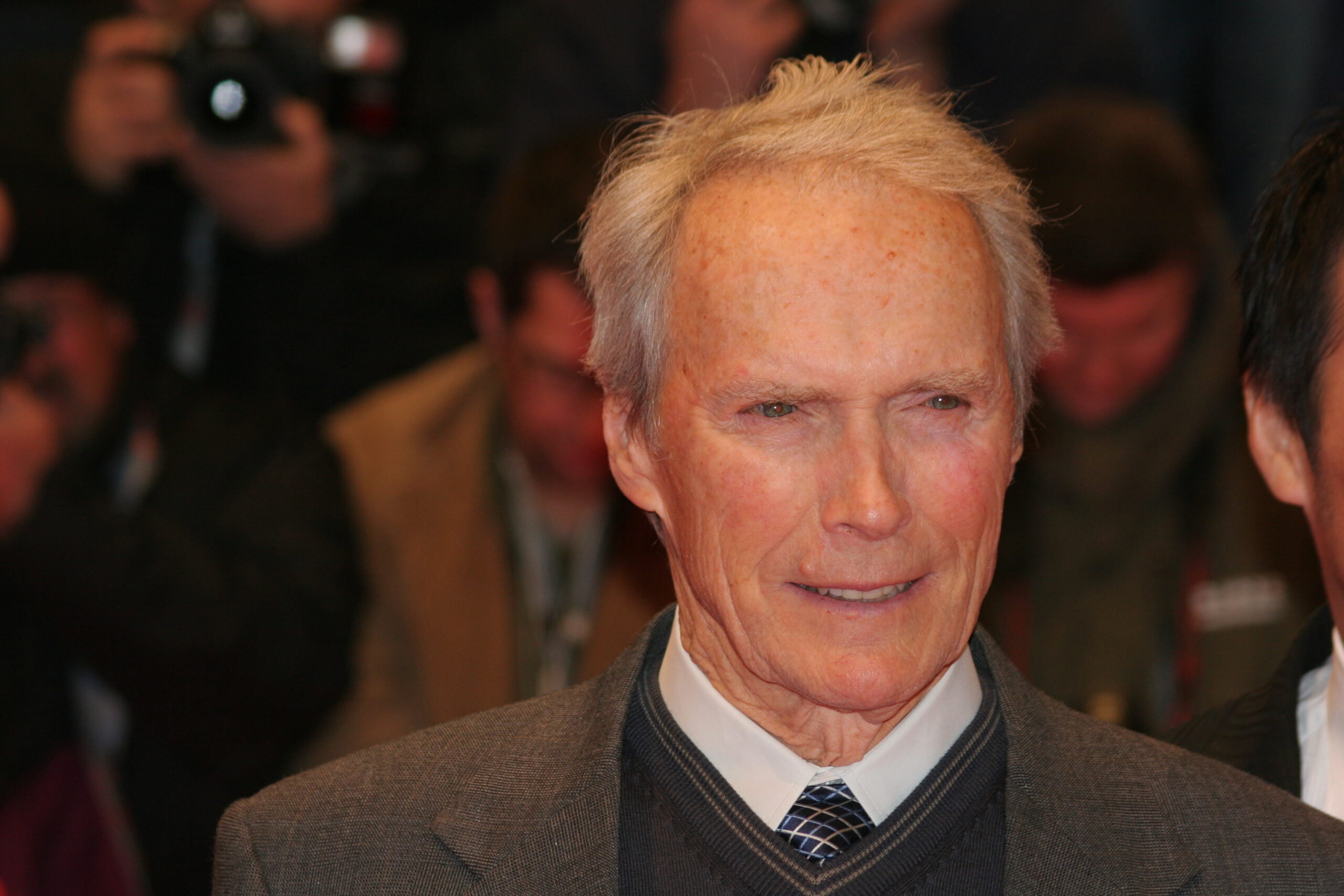 Clint Eastwood s-a retras oficial din actorie și regie