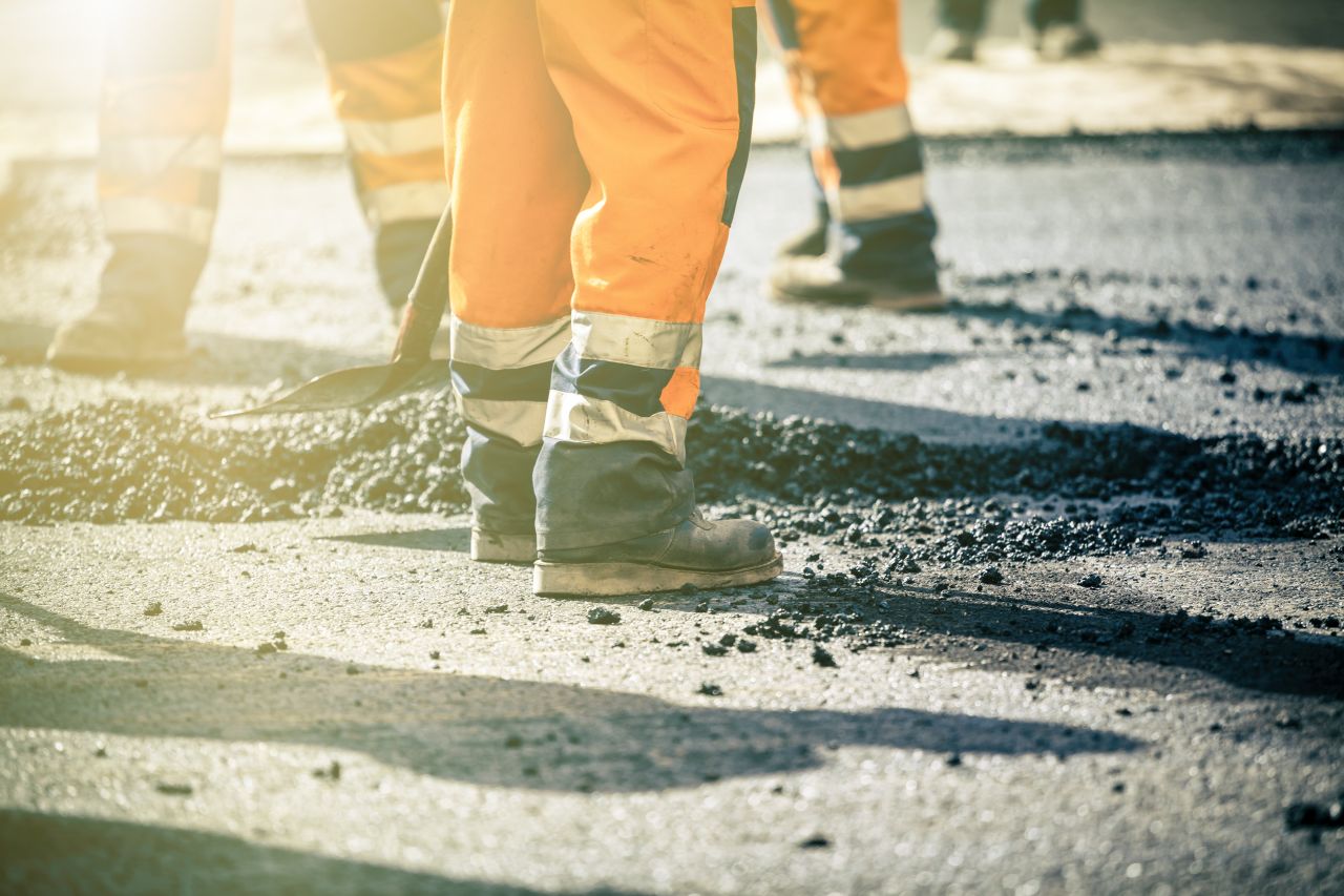 Două sectoare din autostrada A8 și unul din A7 au rămas fără contracte