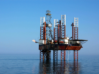 Investiție. OMV Petrom a demarat noi acțiuni de foraj în Marea Neagră. Declinul producției interne este unul dintre motivele investiției