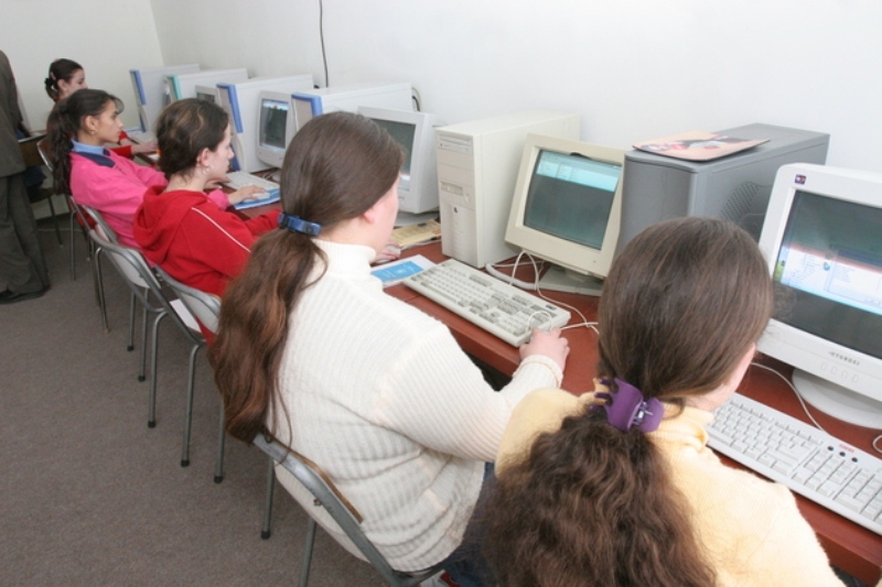 BACALAUREAT 2013. Proba de competențe digitale. Câteva exemple de
