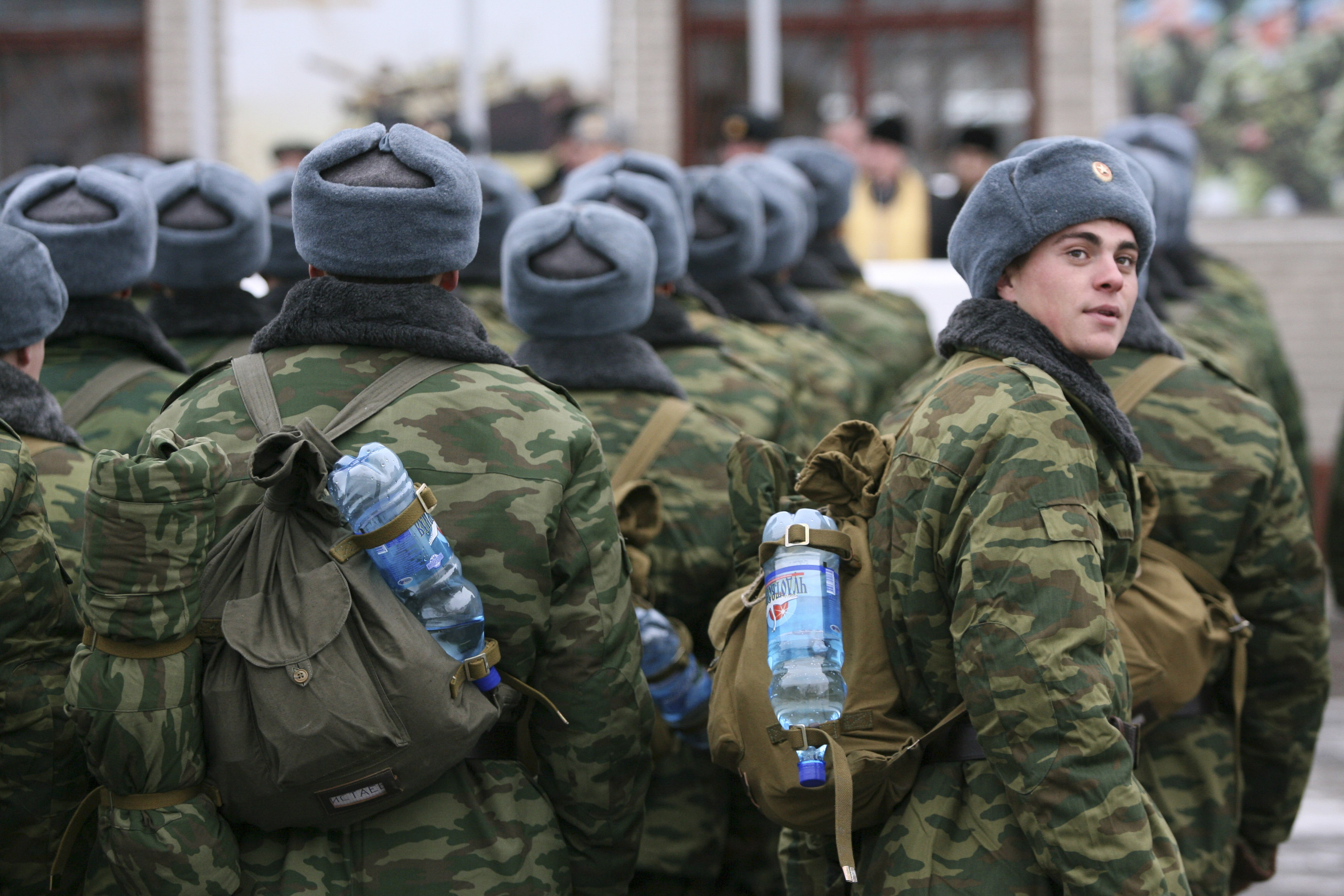 Rusia intenționează să recruteze civili ucraineni din regiunile ocupate, acuză serviciile de informații ucrainene