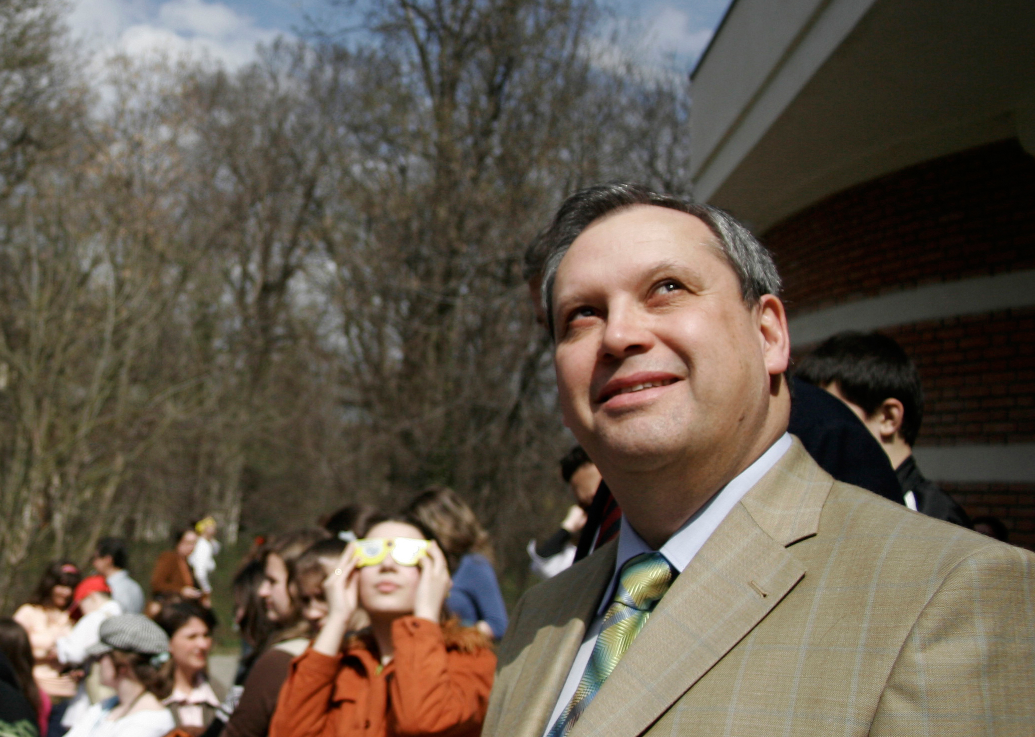 Dumitru Prunariu, sancționat pentru conflict de interese. Acesta nu mai are ACCES la fonduri publice pentru cercetări