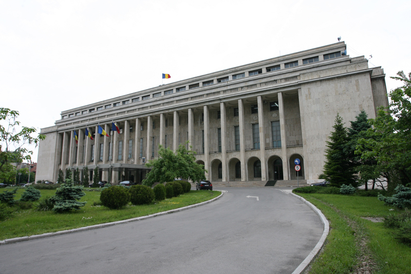 Ședință de guvern convocată la ora 15, ca urmare a inundațiilor din sudul Moldovei / Marcel Ciolacu anunță MĂSURI financiare pentru zonele afectate