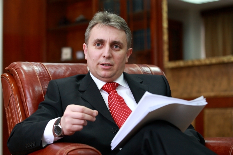 Lucian Bode intervine în cazul polițistului care a cerut să fie recompensat cu un porc: Acțiune a unor nefericiți. Polițiștii au umor