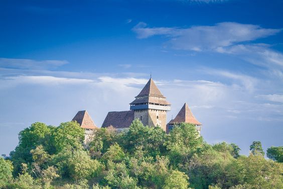 Cinci sate frumoase din România, ideale pentru vacanța de PAȘTE / „Turiștii caută tot mai mult experiențe autentice”