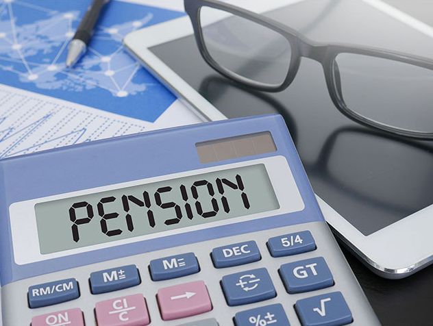 Ce PENSIE primește o badantă din România care a muncit peste 30 de ani în Italia. Cât valorează un an de muncă