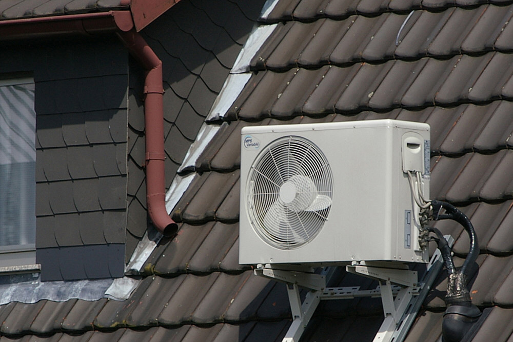 Cum poți reduce cheltuielile de pe factura de energie electrică, pe care aparatul de aer condiționat le „umflă” în fiecare vară