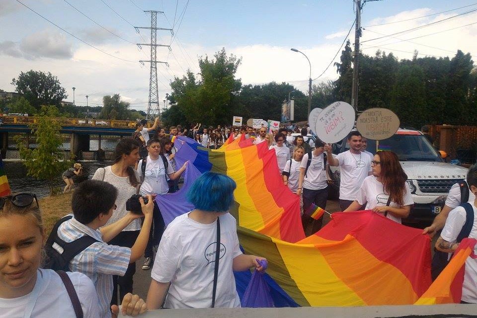 Mai mulți deputați ruși propun interzicerea „propagandei” LGBTQ+ și în rândul adulților