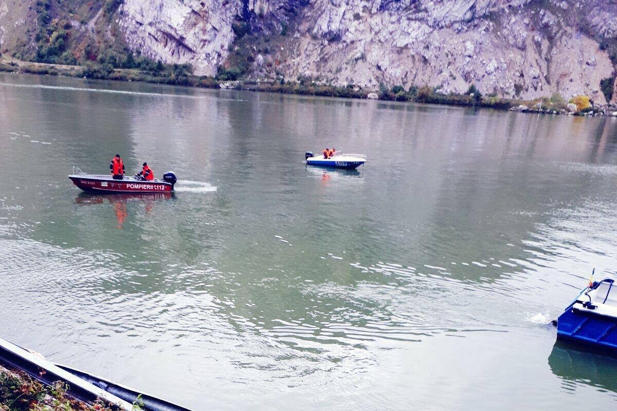 Un bărbat de origine bulgară a fost găsit mort în Dunăre, în zona unui viaduct din județul Mehedinți