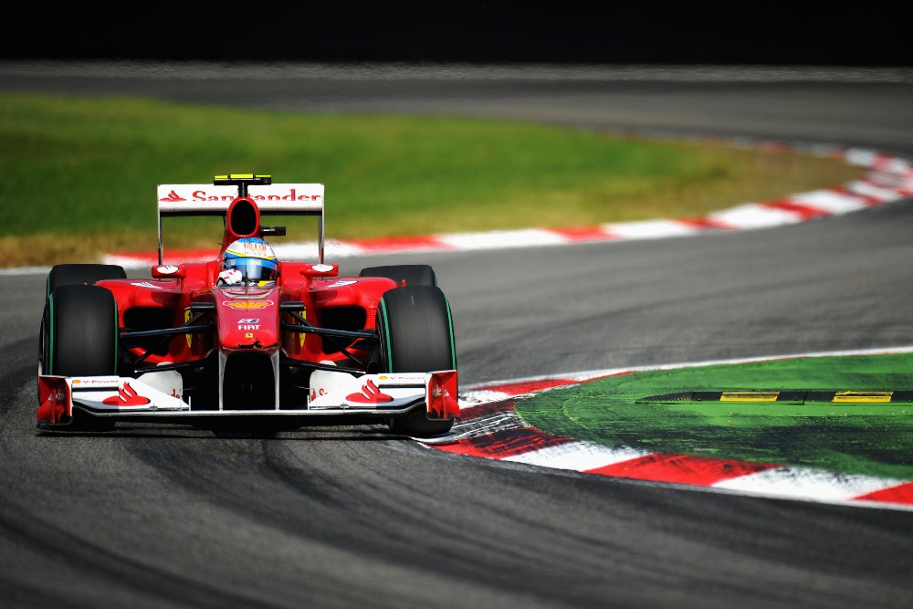 Marele Premiu din Australia din Formula 1, plin de evenimente: penalizare Fernando Alonso, abandonuri Max Vestappen și Lewis Hamilton, triumf Ferrari