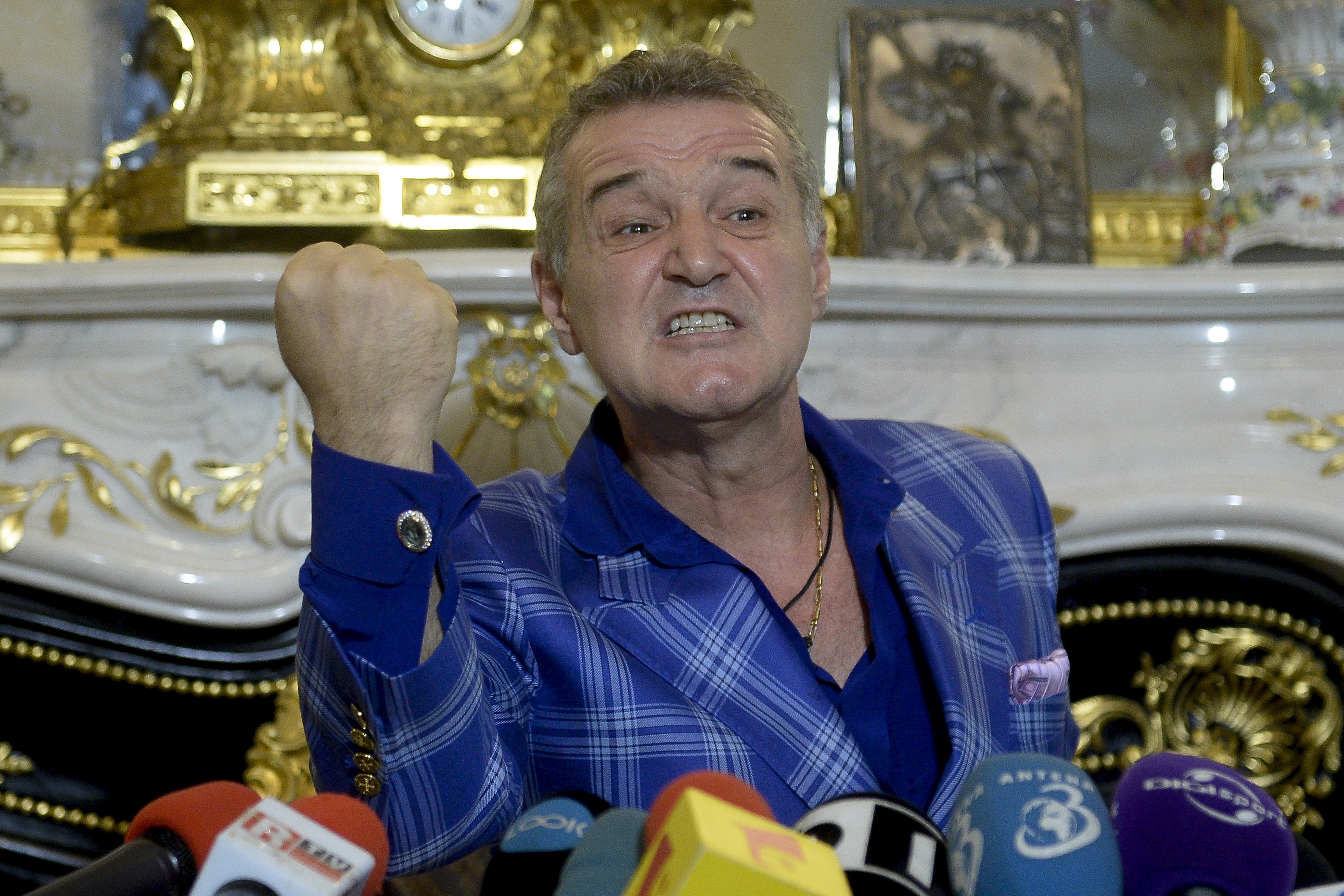 EXCLUSIV. Gigi Becali a câștigat procesul cu Poliția! Motivul pentru care mulți șoferi rămași fără permis ar putea să scape nepedepsiți!