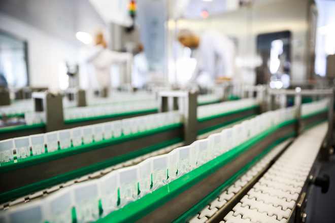 Se închide o fabrică extrem de cunoscută din România. Ce se ÎNTÂMPLĂ cu angajații