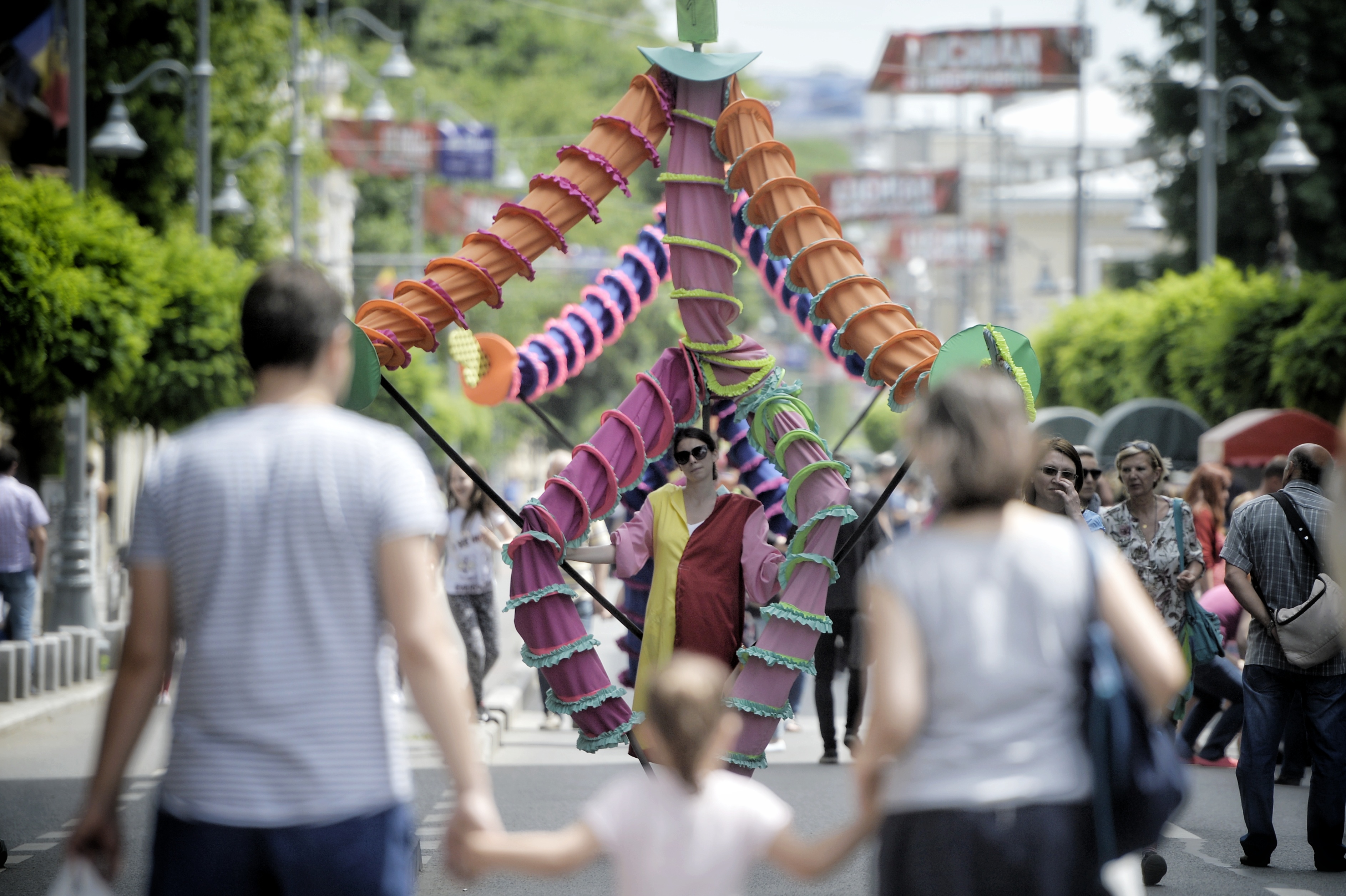 Începe cel mai popular eveniment outdoor al Capitalei: „Străzi deschise – Bucureşti, Promenadă urbană”. Care este programul weekendurilor pietonale