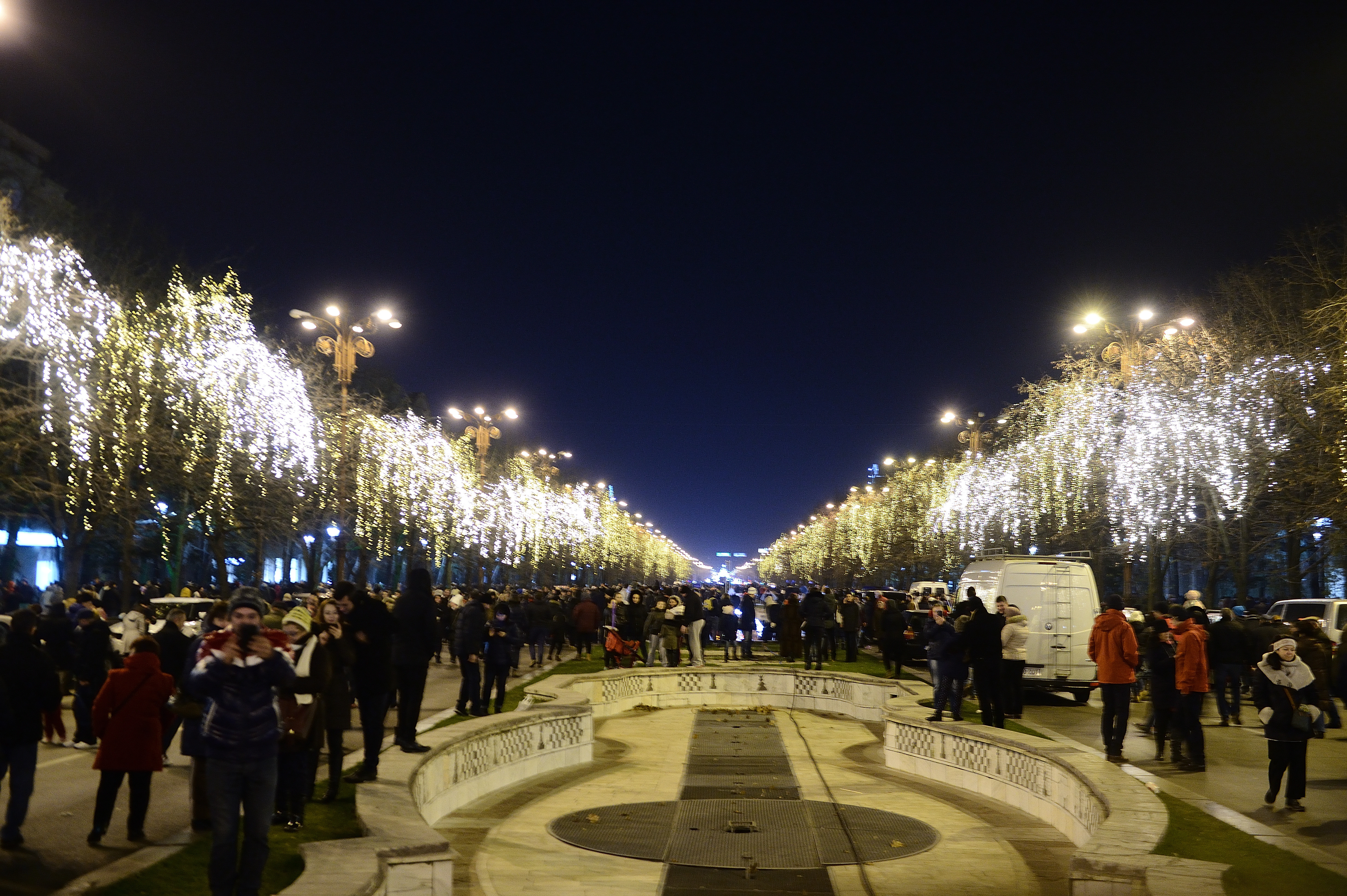 Primăria Capitalei se alătură inițiativei „O oră pentru Ucraina”. lluminatul festiv va fi stins, în semn de solidaritate cu această țară