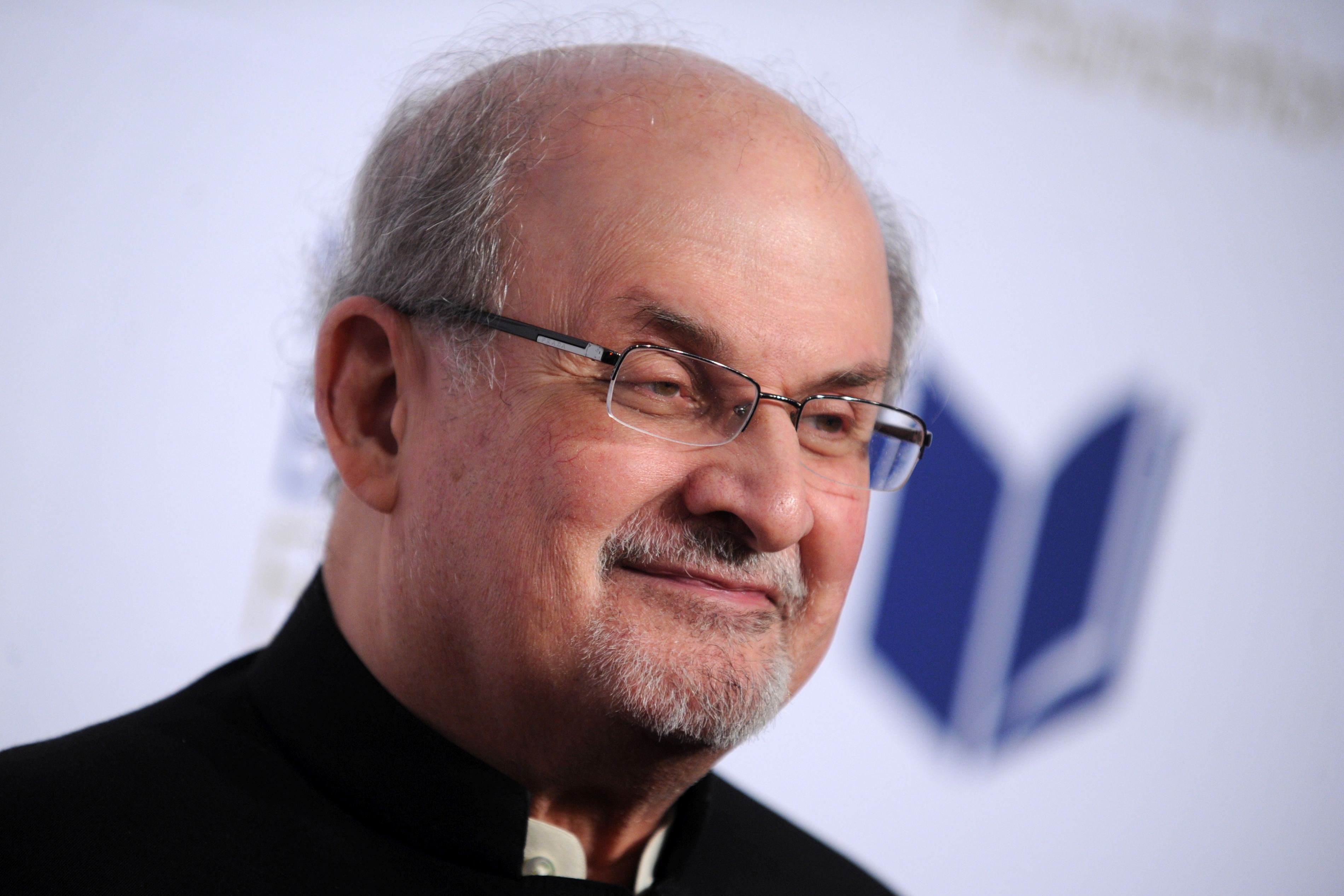 Premiul Nobel pentru literatură: Salman Rushdie, printre favoriți la casele de pariuri