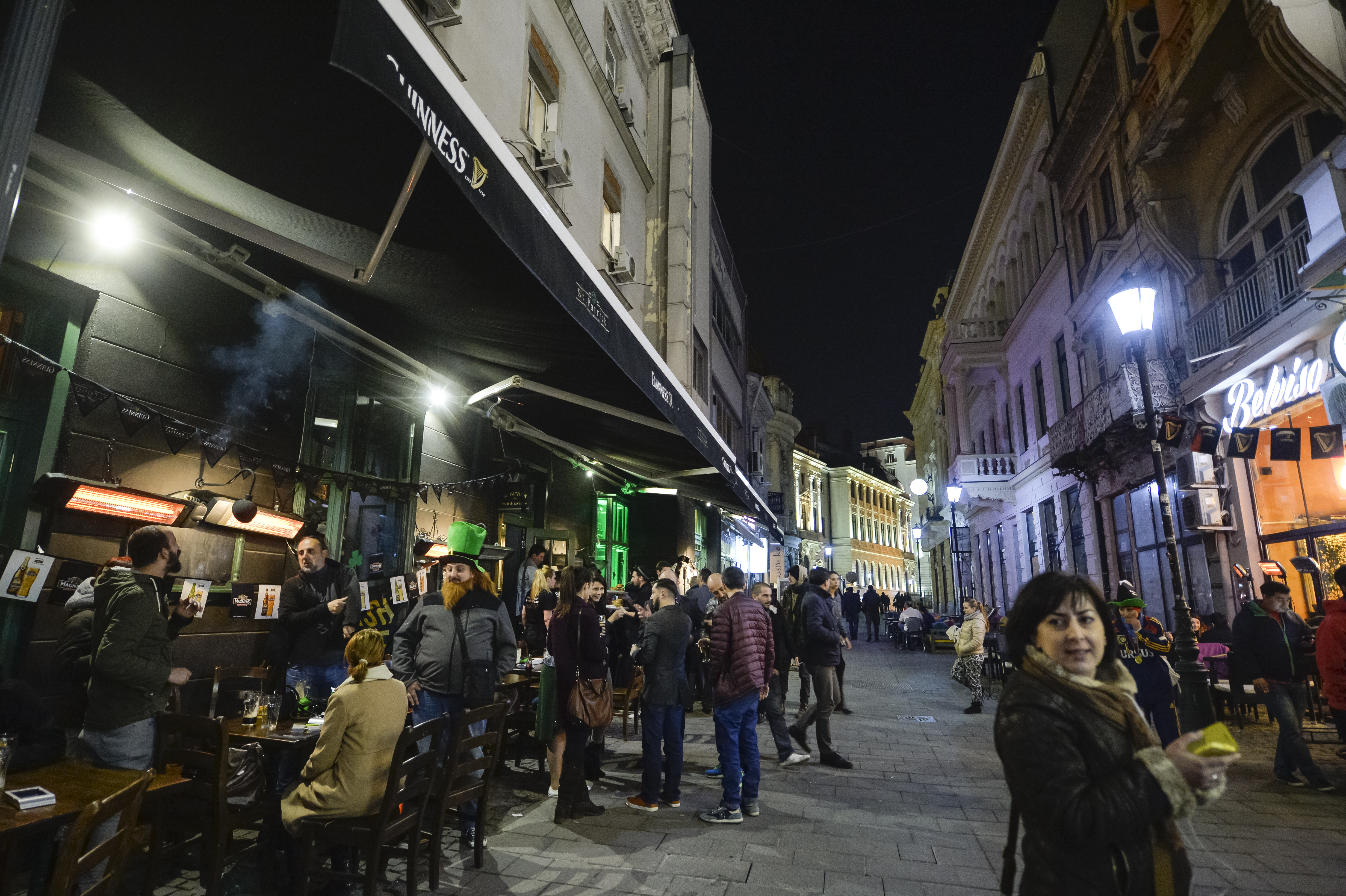 Bucureștenii se tem pentru viața lor în cazul unui CUTREMUR major. În ultimii 20 de ani au fost consolidate doar 30 de clădiri cu risc seismic