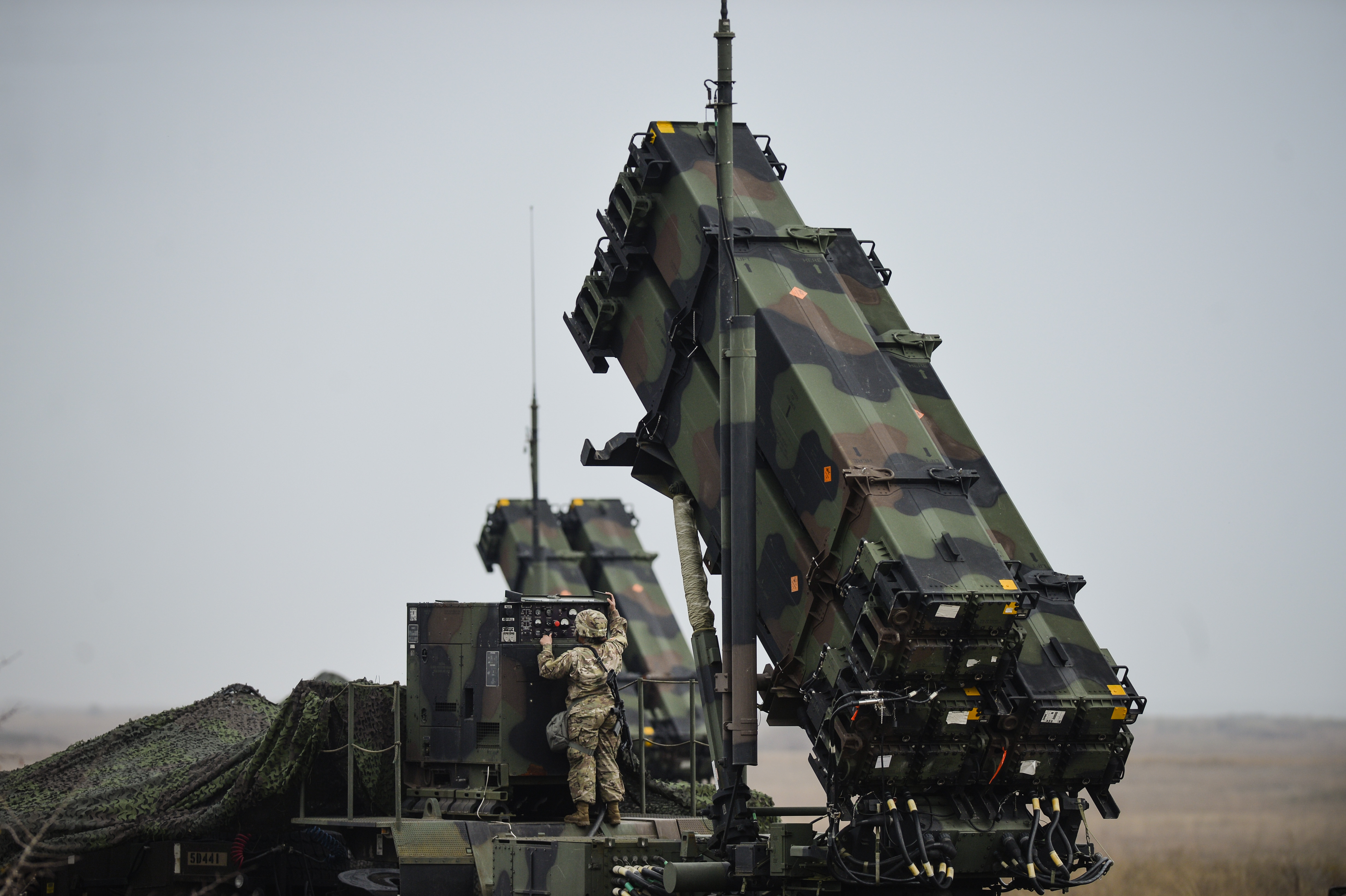 8 ȘTIRI DE LA ORA 8. SUA trimit rachete Patriot în Polonia. Scopul desfășurării de forțe
