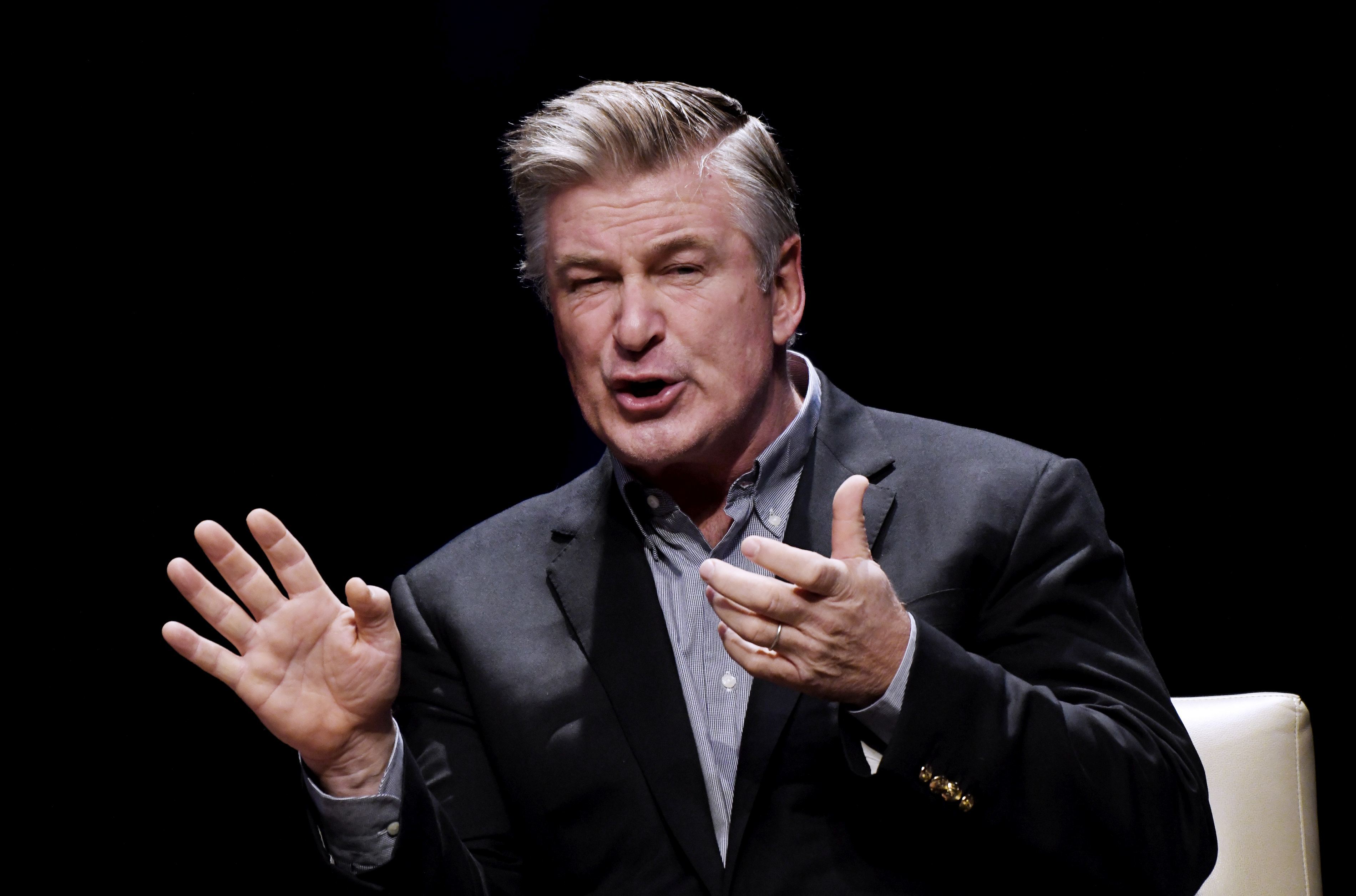 Alec Baldwin, judecat pentru OMOR involuntar! Celebrul actor american a cerut închiderea cazului legat de moartea Halynei Hutchins