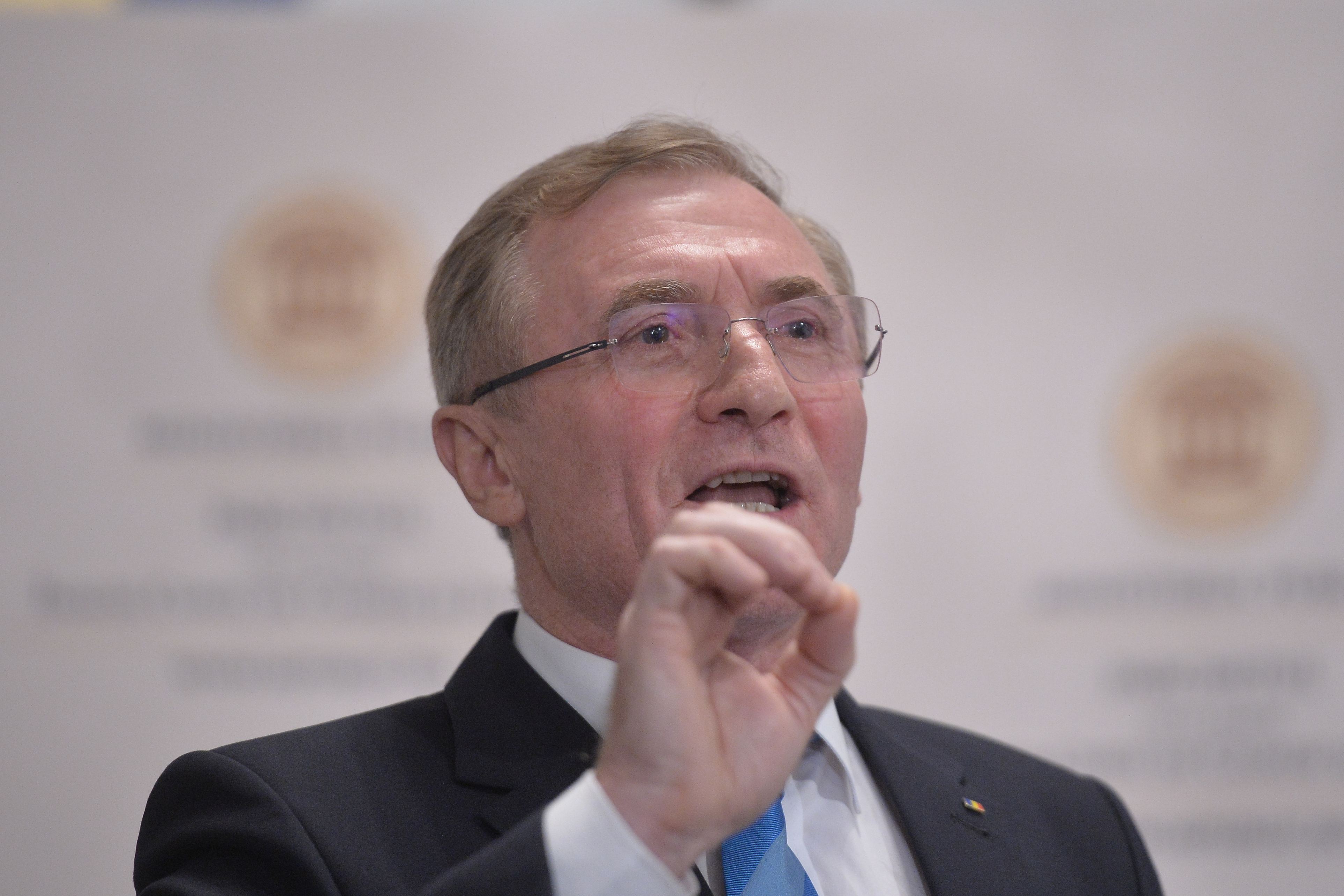 „Ironia istoriei” sau „despre morți numai de bine?” Augustin Lazăr dezvăluie MOTIVUL nerezolvării dosarelor Revoluției și Mineriadei, după 35 de ani