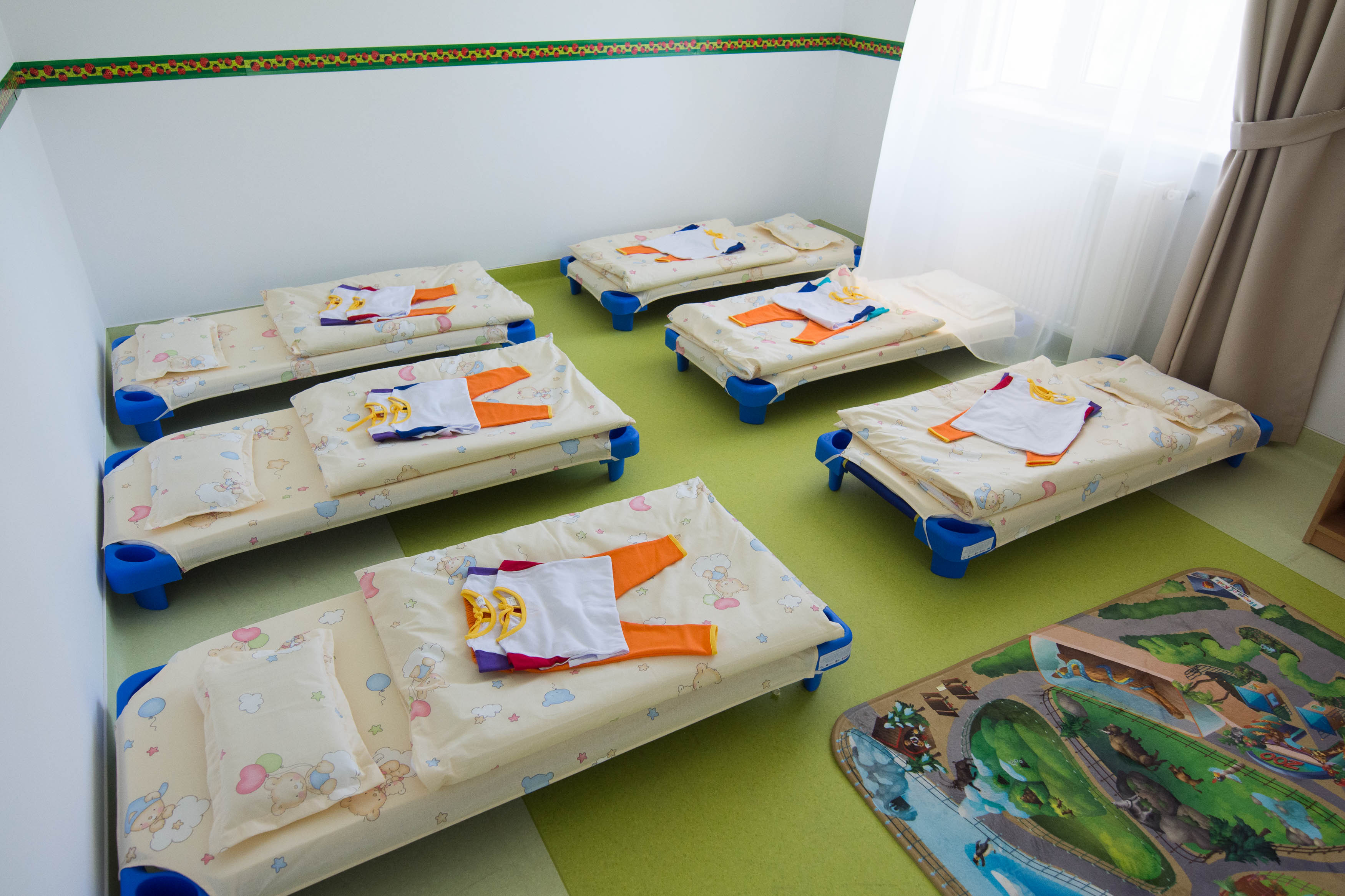 S-a închis prima instituție de învățământ din București, din cauza Covid-19. Mai multe cadre didactice au fost depistate pozitiv
