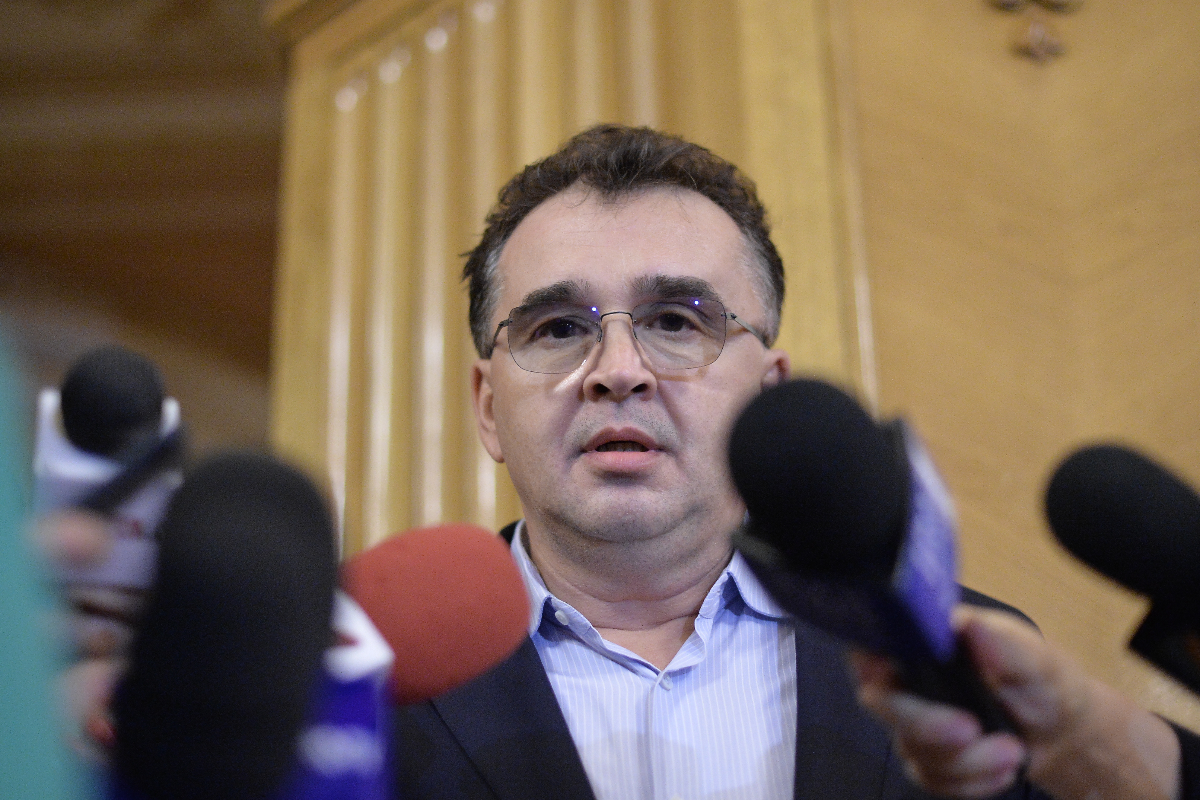 Cât a cheltuit Consiliul Județean Vrancea pentru maşina folosită de Marian Oprişan, în opt ani. „Consumul de combustibil e uriaș”