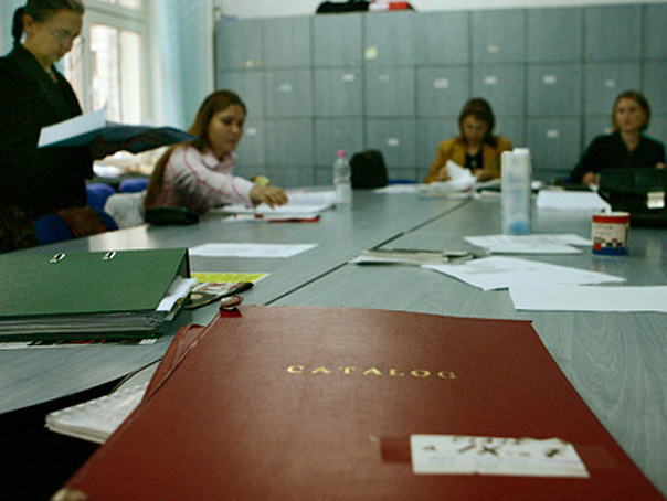 Încheierea mediilor, în pericol din cauza grevei. Sindicalist: „Probabil le va încheia ALTCINEVA, nu știu”