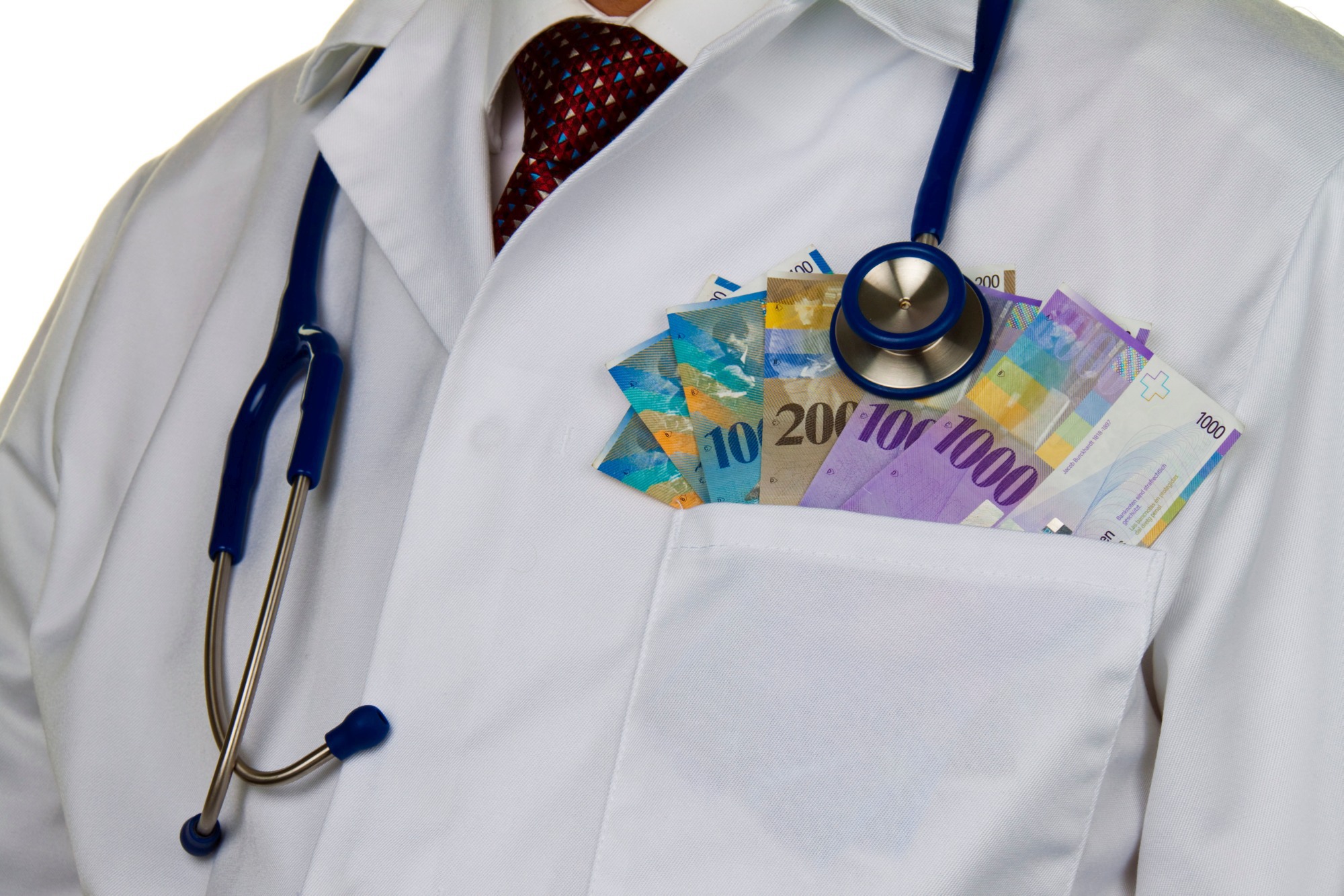 EXCLUSIV: Medicii suspectați că au montat stenturi provenite de la MORȚI prescriau pacienților medicamente care le înrăutățeau ritmul cardiac, pentru a-i convinge că au nevoie de operație / Sunt peste 170 de victime