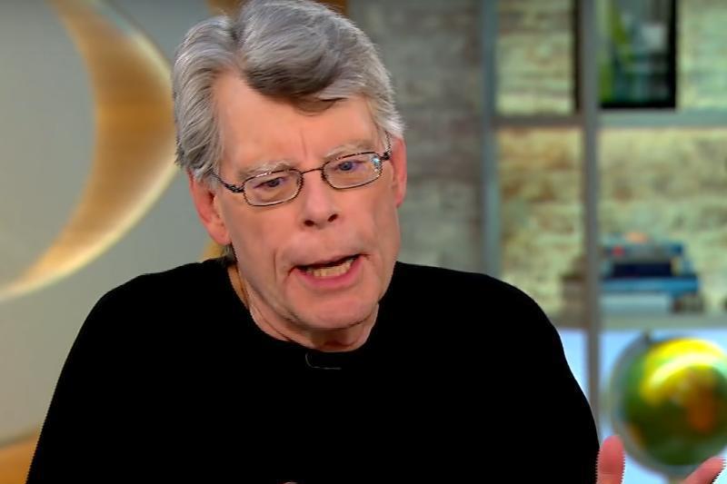 Stephen King propune o LUPTĂ corp la corp între Volodimir Zelenski și Vladimir Putin: „M-aș bucura să văd cum va fi bătut acel chelios”