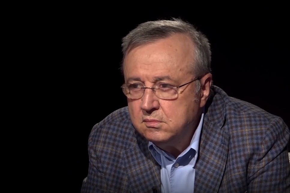 Acuzații dure! Cristoiu: „PNL și USRPLUS, o nouă majoritate cu PSD” / Gazetarul vorbește despre „încălcarea” legii coaliției