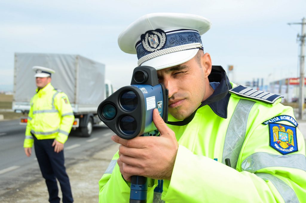 Inconștiență la 18 ani! A „ZBURAT” cu 207 kilometri la oră pe autostrada A3 / Avea permis de trei săptămâni
