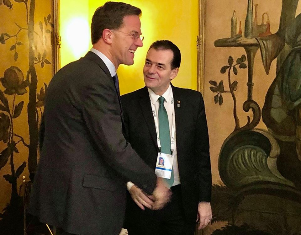 Premierul Mark Rutte: „Olanda se va închide timp de cinci săptămâni!” / Olandezii vor putea primi de Crăciun cel mult doi musafiri