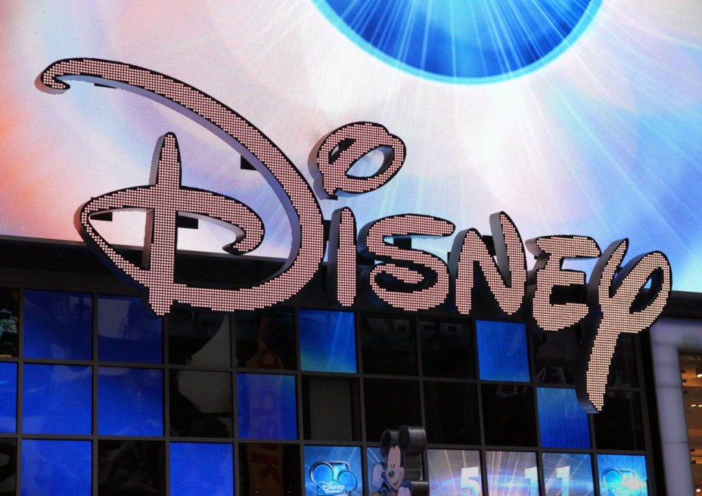 Sfatul simplu oferit de o mamă care a trecut printr-o experiență de coșmar: Mi-am pierdut fiica la Disney World