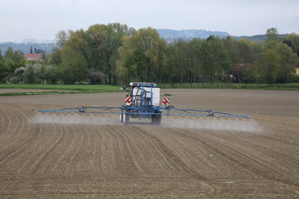 PROGRAM DE GUVERNARE/ AGRICULTURĂ: Reabilitarea sistemului de irigații, Agri – Invest, stimularea tinerilor fermieri și subvenții pentru retragerea agricultorilor în vârstă