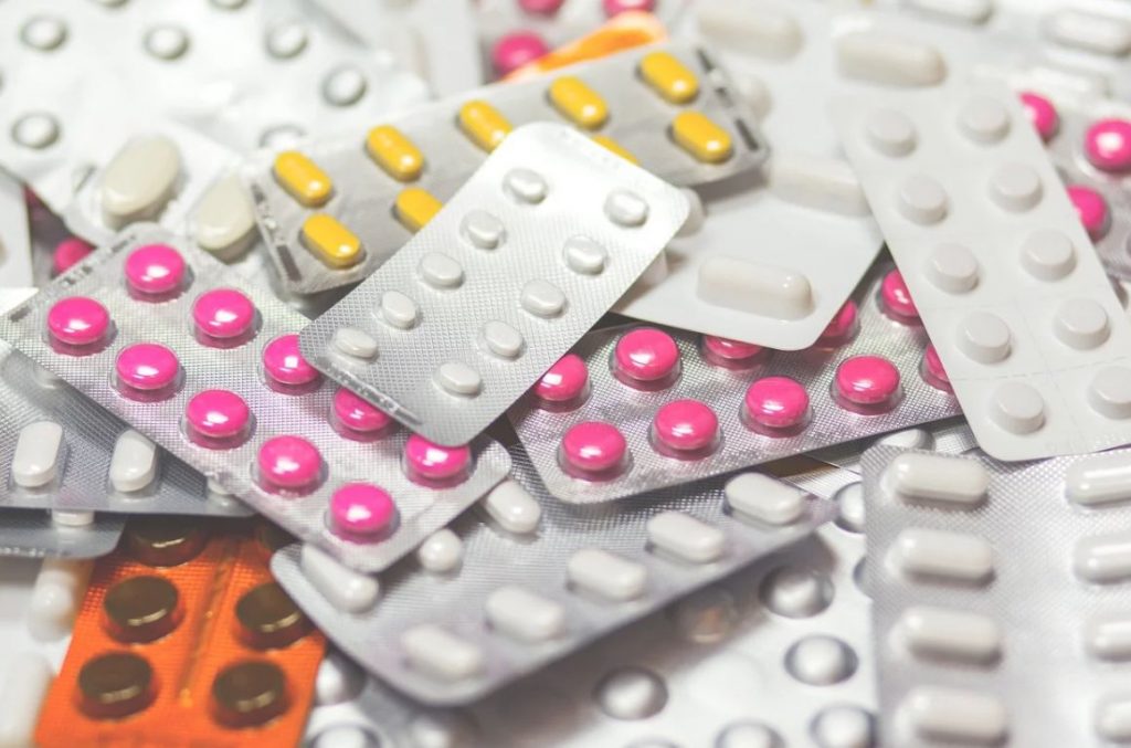 Scumpire istorică a medicamentelor. Prețurile au CRESCUT cu peste 20% în luna august