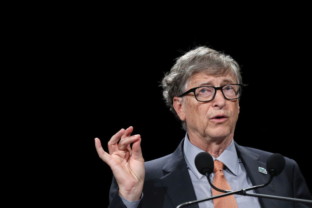 8 ȘTIRI DE LA ORA 8. Bill Gates, despre vaccinul anti-Covid: „Ne așteaptă vești bune în 2021”