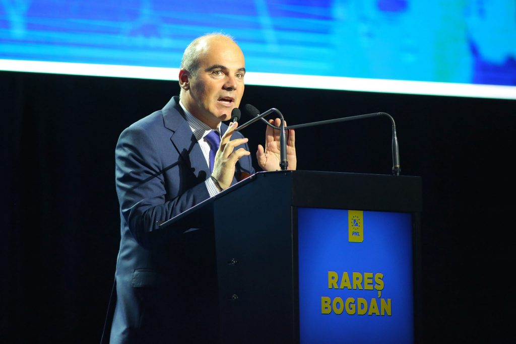 Rareș Bogdan, după primele rezultatele EXIT-POLL: „Ne bazăm pe un 32%, PSD va scădea la 28 – 29%”. Ce spune despre varianta ca Dacian Cioloș să fie premier