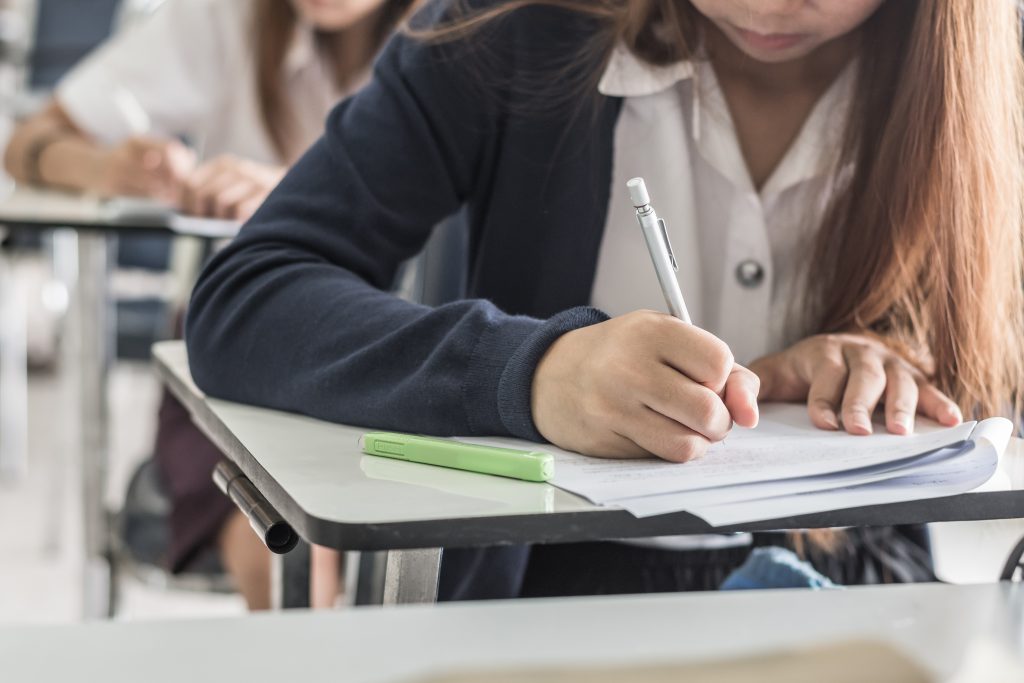 Evaluare Națională 2021. Modele de subiecte la Limba Română și Matematică. Ce subiecte s-au dat în anii anteriori