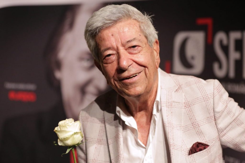 Mesaje emoționante după decesul actorului Ion Dichiseanu: ”A fost atât de MARE încât cuvintele vor fi întotdeauna prea mici”. ”Drum bun, Pierre Vaillant!”