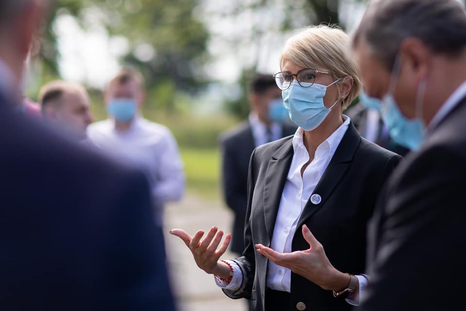 Ministrul Muncii anunță posibilitatea reducerii timpului de lucru cu 80% la companiile afectate de criza COVID
