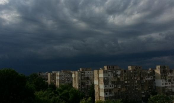 ANM a extins CODUL ROȘU la mai multe județe din Moldova/Ce bazine hidrologice din țară sunt în pericol