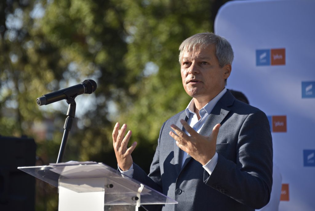 Cioloș, despre refacerea coaliției: Sper să revenim la masa negocierilor, nu doar să ne spunem păsurile și supărările din trecut
