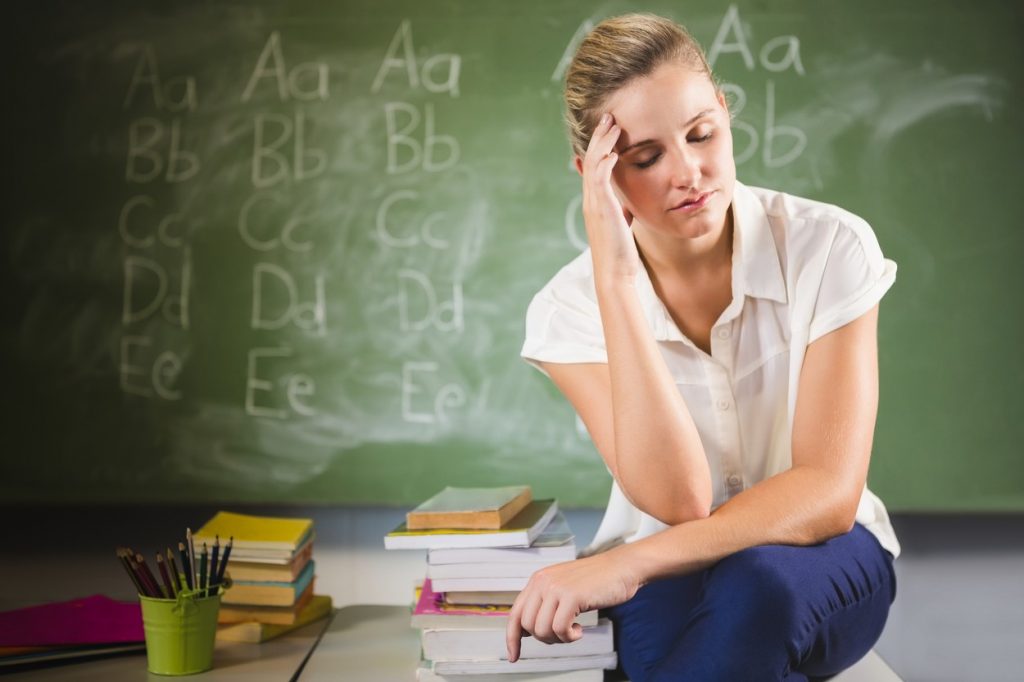 Ce salariu are un profesor în România. Cât câștigă un debutant versus un profesor cu experiență