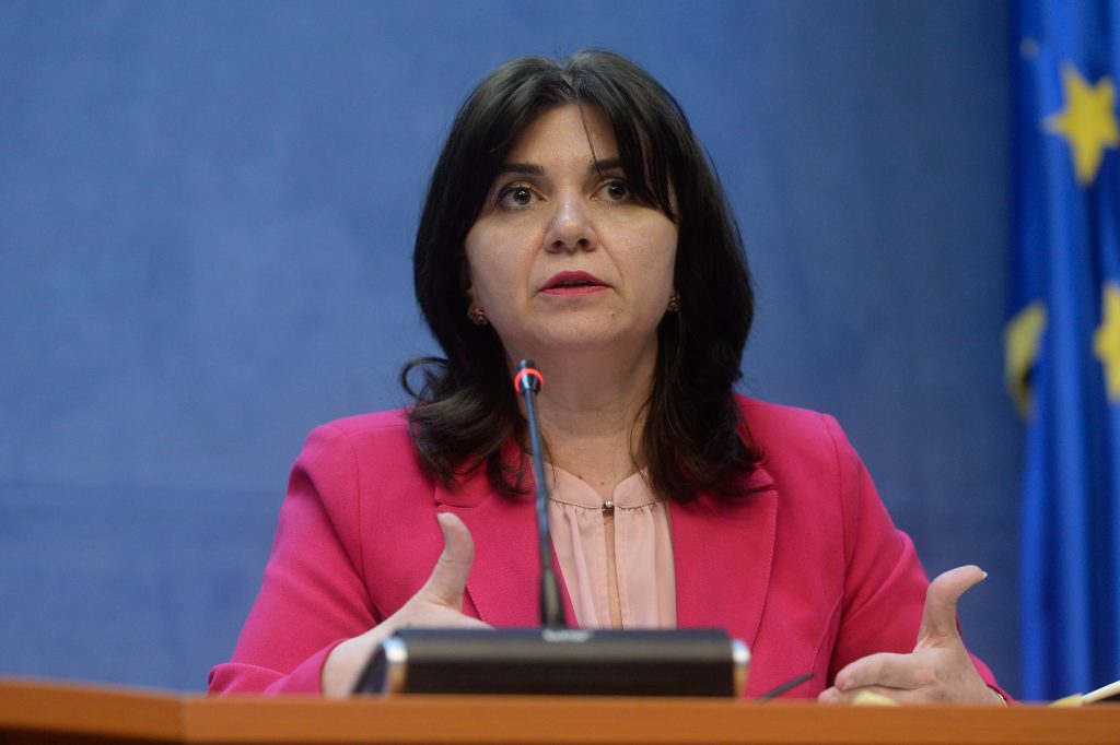 Ministerul Educației, despre situația din Capitală: „Este inadmisibil ce se întâmplă în București!” Monica Anisie explică ce se întâmplă cu after-school-urile, creșele și universitățile
