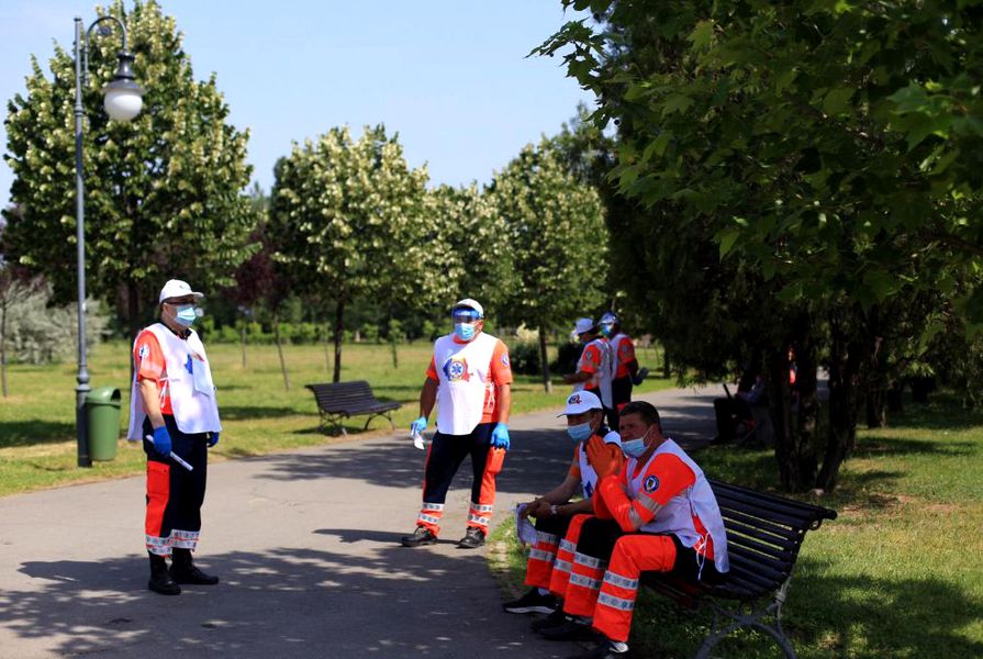 Revolta sindicaliștilor, în plină criză COVID-19: „Este timpul ca medicii să scoată mizeria de sub preș, nu să ceară imunitate“