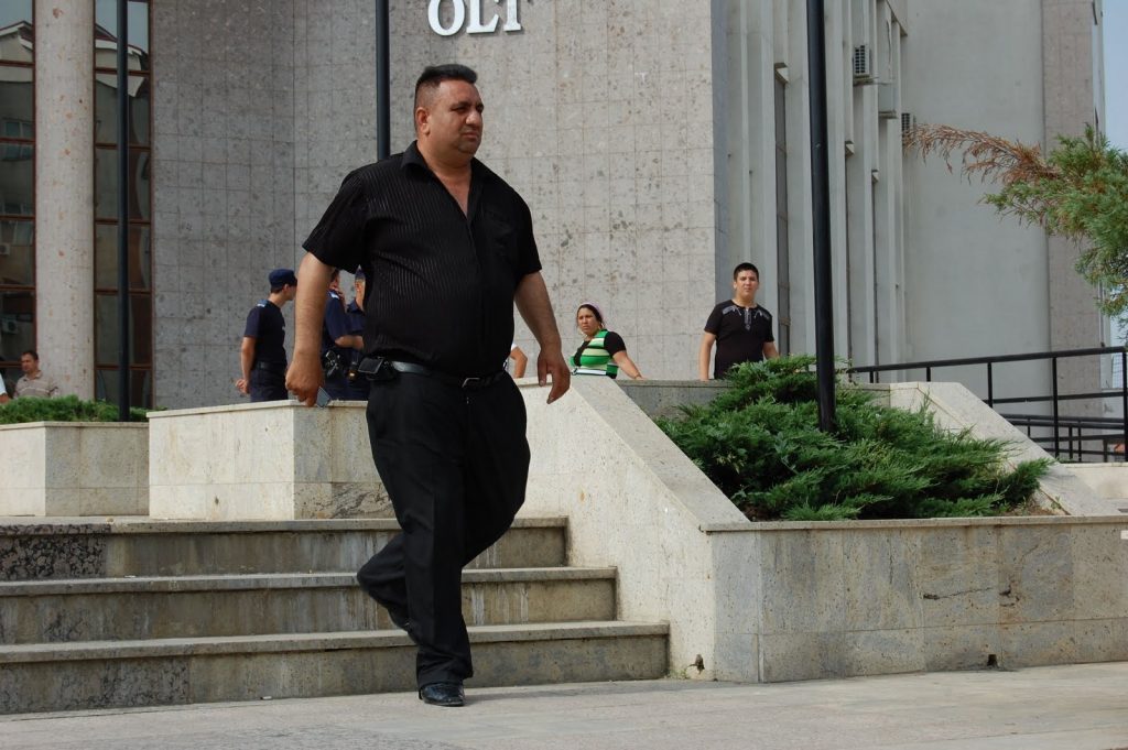 Bercea Mondial, eliberat condiționat în dosarul în care a fost condamnat la 13 ani de închisoare pentru tentativă de omor asupra unui fost viceprimar din Slatina