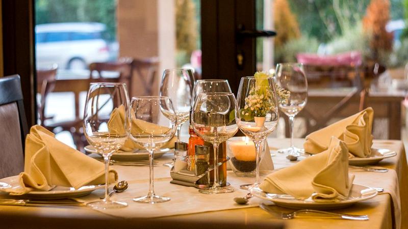 Se deschid restaurantele și cafenelele din Sibiu! Măsurile sunt valabile până în 15 ianuarie