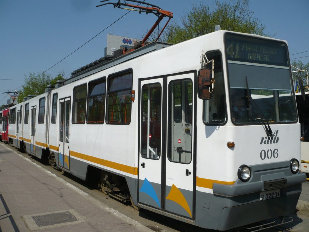 Tramvaiele liniei 41 au revenit pe traseul normal, dar o stație va rămâne închisă!