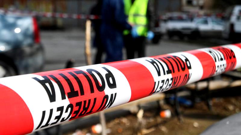 Tânără de 21 de ani, găsită fără suflare pe un câmp din Teleorman. Poliția: „Prezenta urme de violență pe corp”